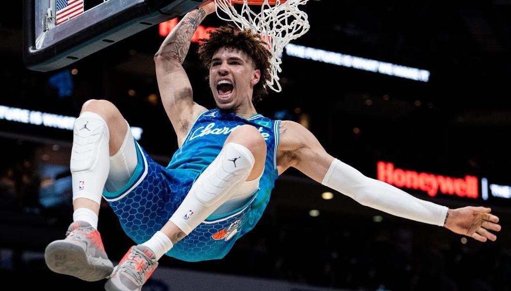 关于NBA常规赛今夜再迎强敌，夏洛特黄蜂内部沟通，主帅态度：信心回归，球队文化再被提及的信息