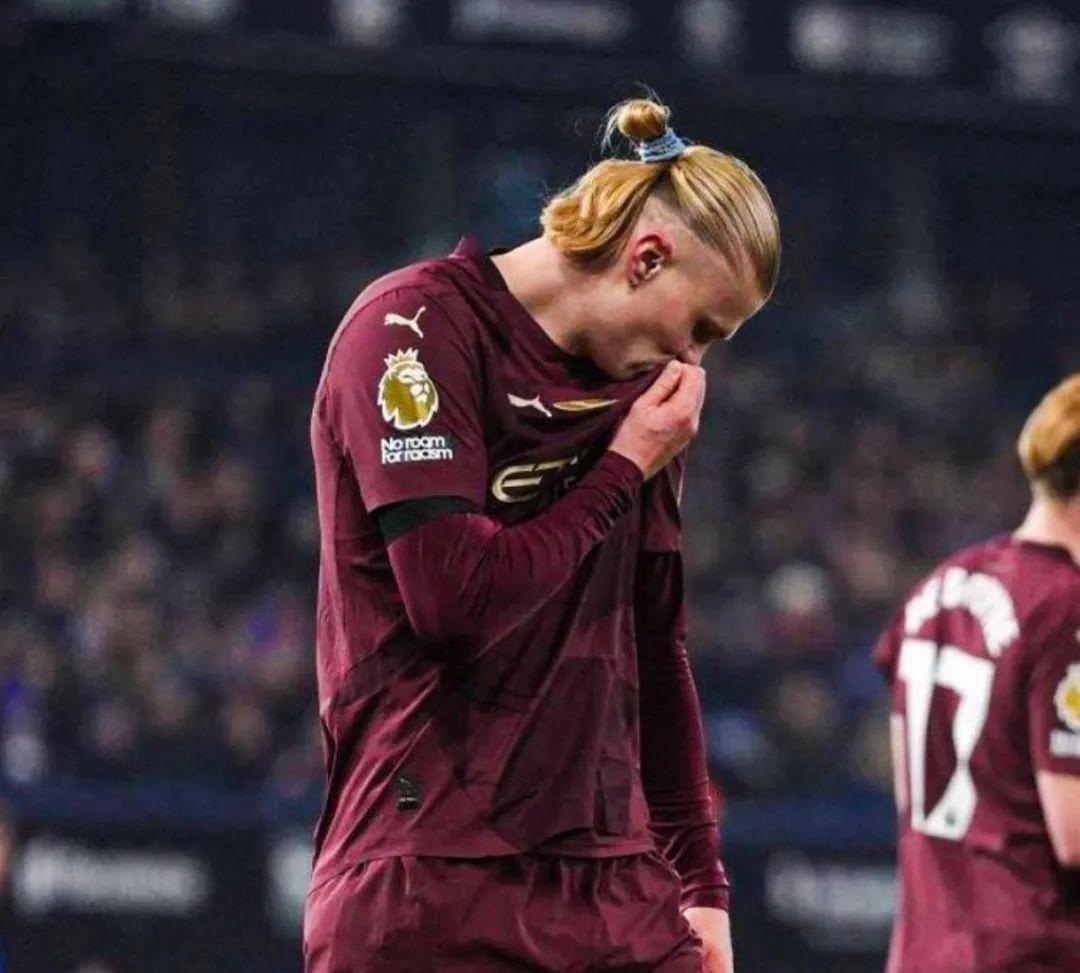 冲刺阶段罗马调整名单以备国王杯，内部沟通环节打磨，话题不断，高层口径保持一致(C罗参与利雅得胜利1线队合练)